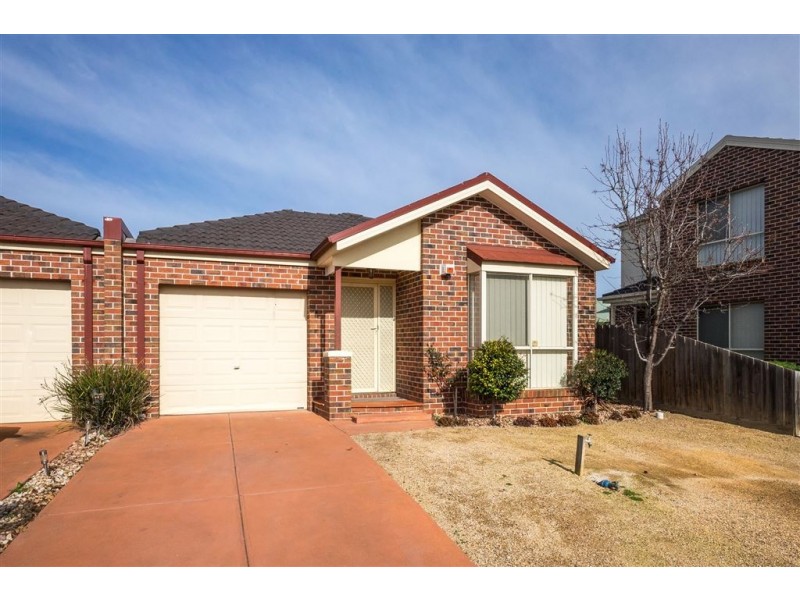 2/9 Governor Close, Tarneit VIC 3029