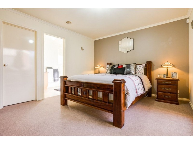 9 Governor Close, Tarneit VIC 3029