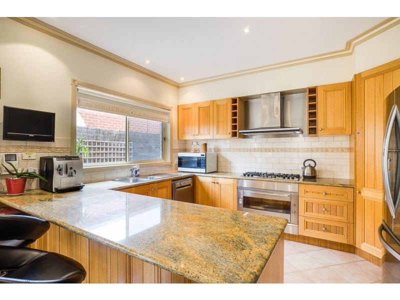 32 Thomas Carr Drive, Tarneit VIC 3029