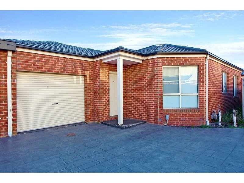 4/8-10 Harmony Drive, Tarneit VIC 3029
