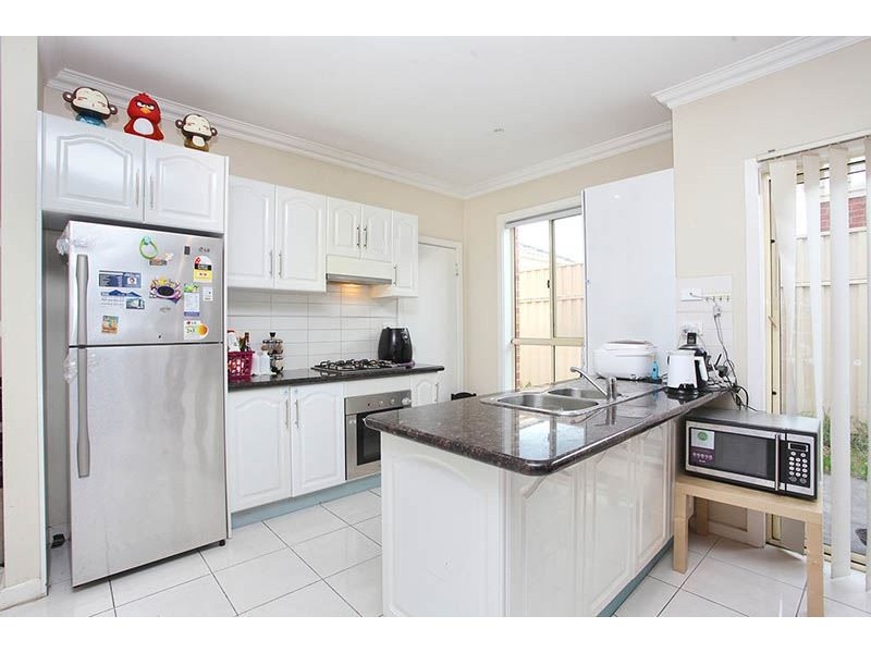 4/8-10 Harmony Drive, Tarneit VIC 3029