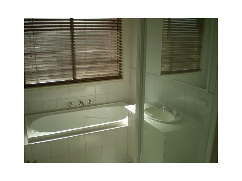 1/53 Sycamore Street, Hoppers Crossing VIC 3029
