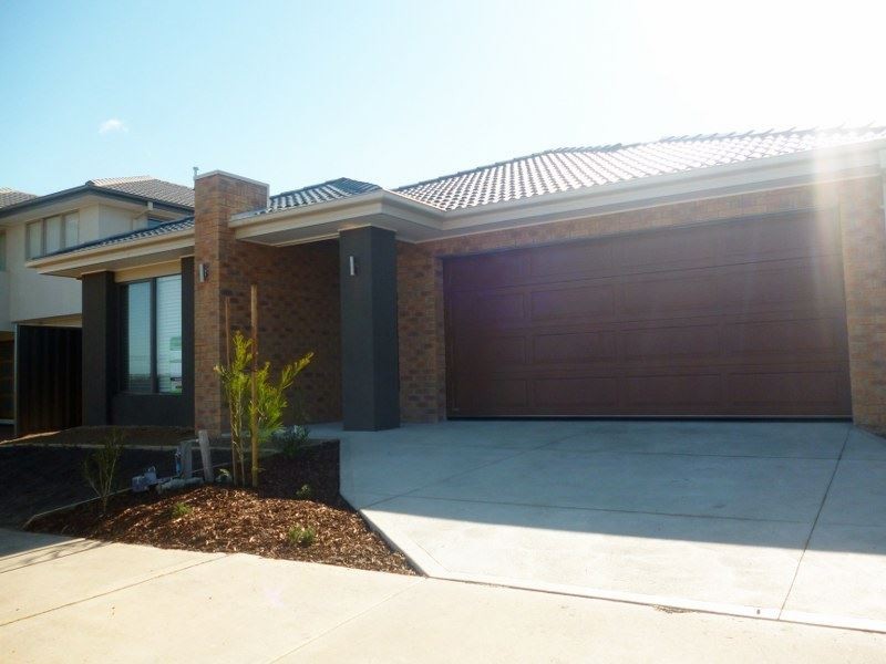 28 Miniata Way, Wyndham Vale VIC 3024