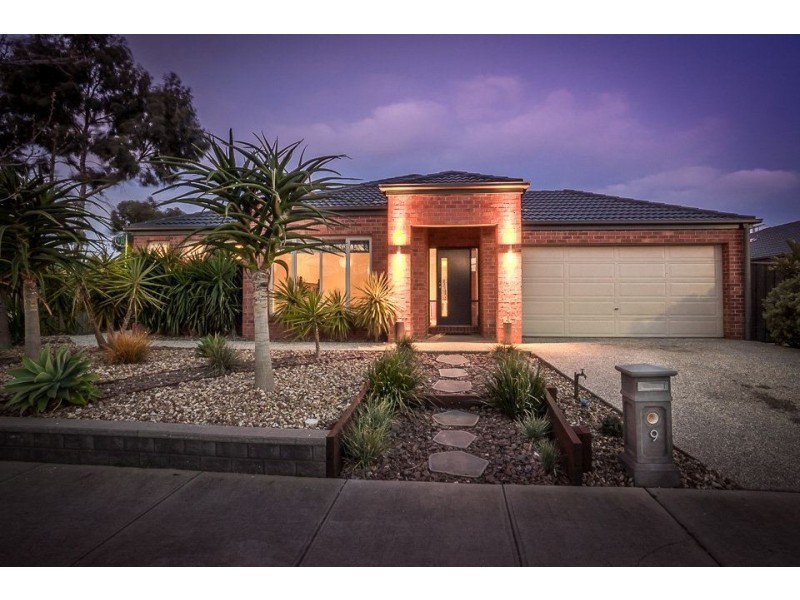9 Cepora Road, Tarneit VIC 3029