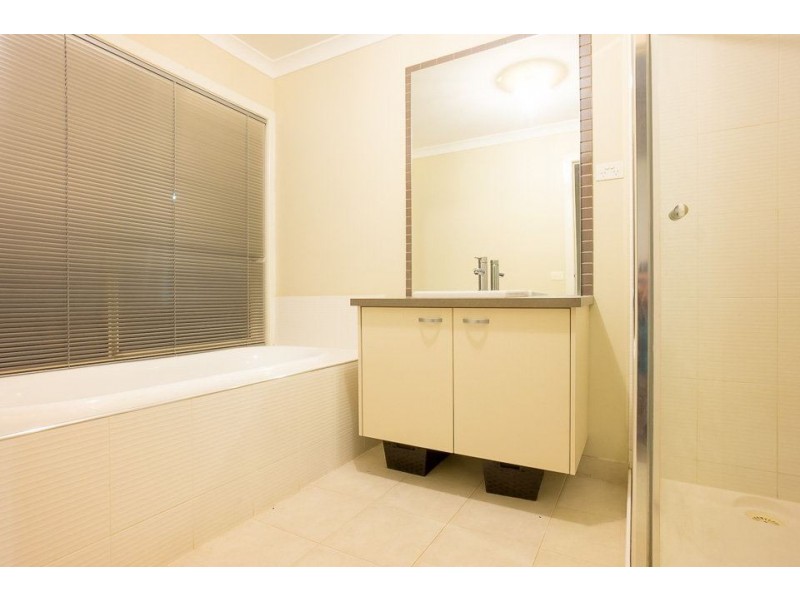 9 Cepora Road, Tarneit VIC 3029