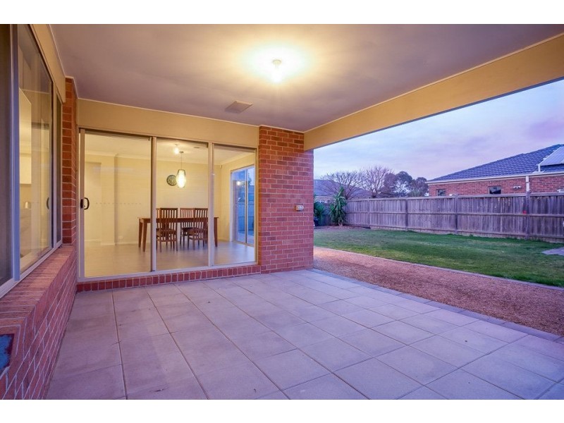 9 Cepora Road, Tarneit VIC 3029