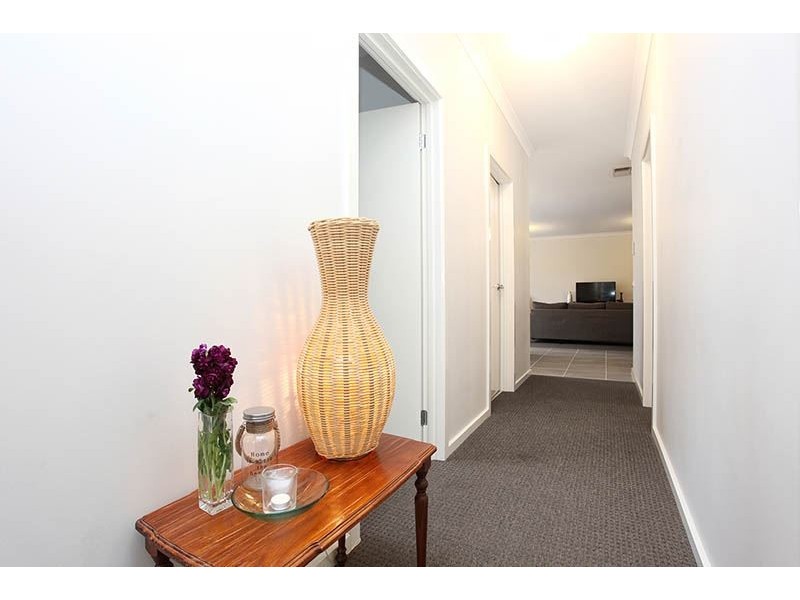 3/46 Buckingham Street, Sydenham VIC 3037