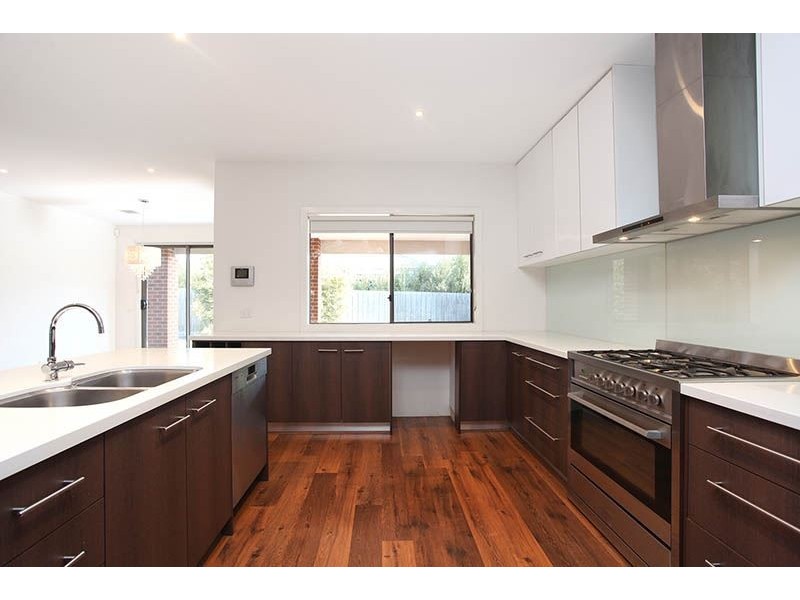 26 Canegrass Drive, Point Cook VIC 3030