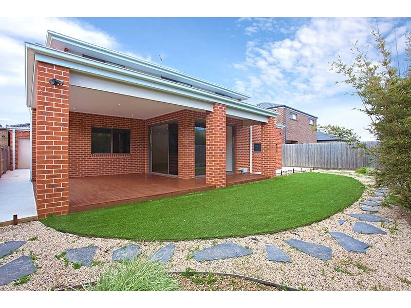 26 Canegrass Drive, Point Cook VIC 3030