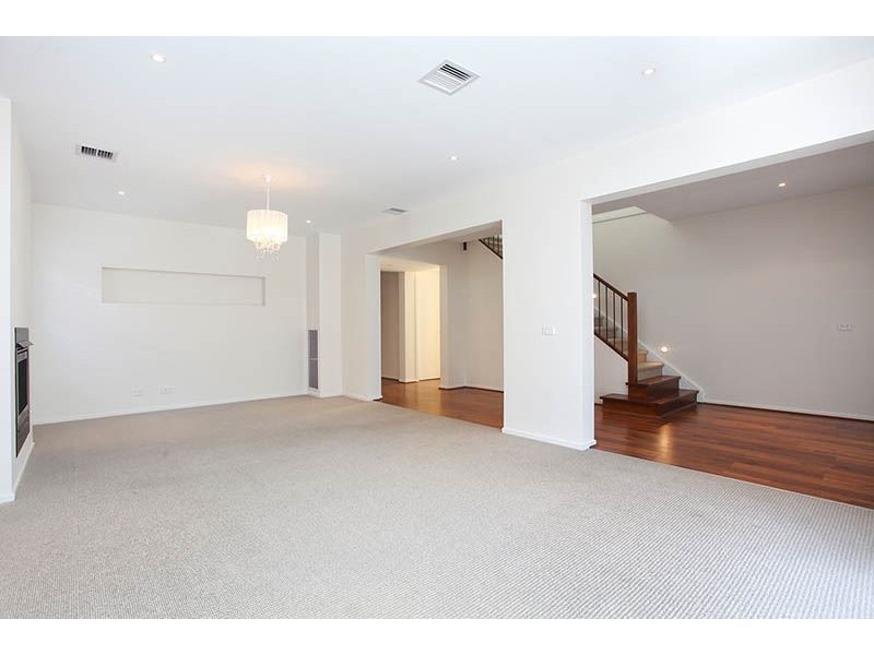 26 Canegrass Drive, Point Cook VIC 3030