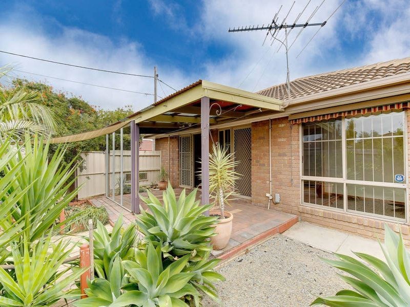 1/30 Silvereye Crescent, Werribee VIC 3030