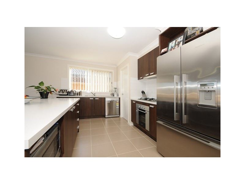 8 Isabella Way, Tarneit VIC 3029