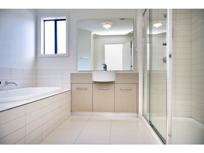 11 Rathgar Mews, Wyndham Vale VIC 3024