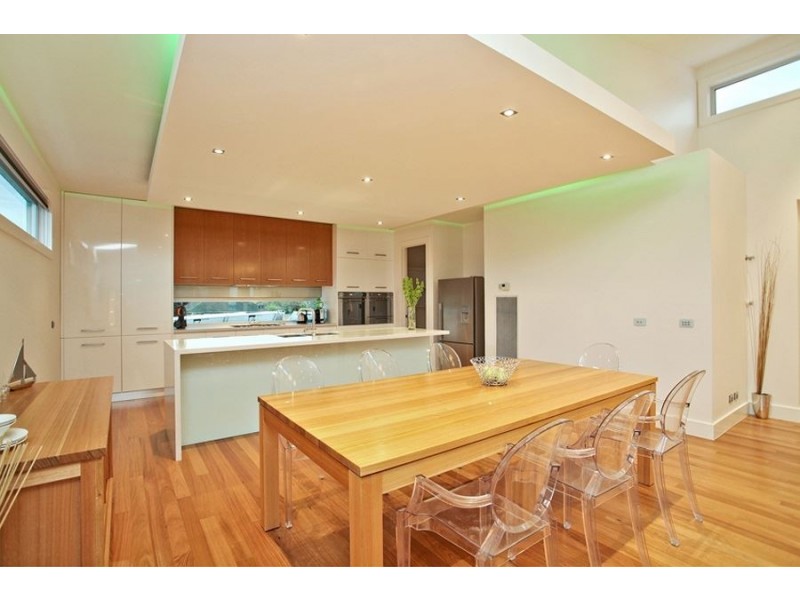 29 The Esplande, North Geelong VIC 3215