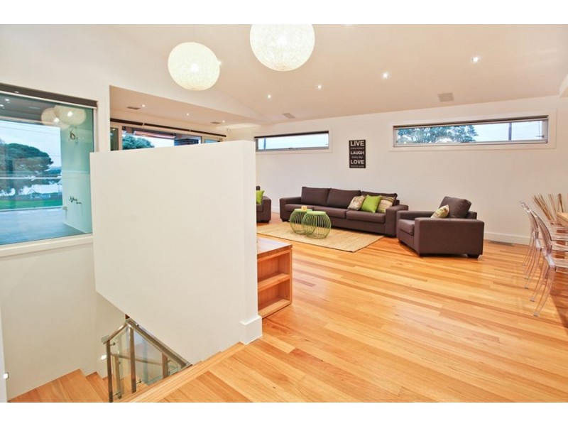 29 The Esplande, North Geelong VIC 3215