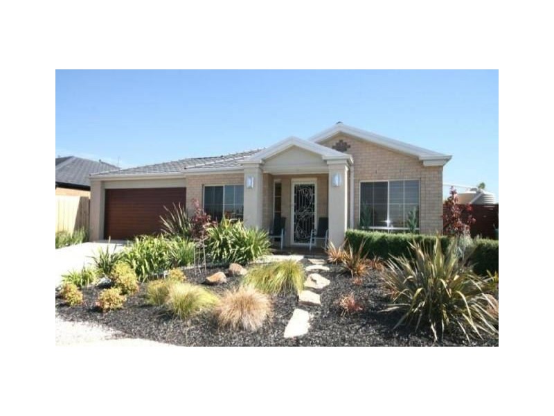 34 Barchester Avenue, Truganina VIC 3029