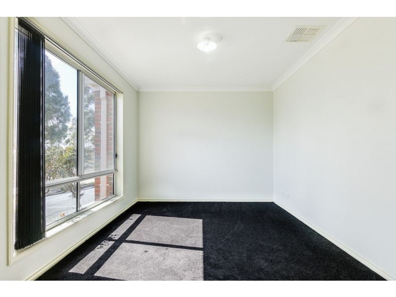 107 Manor Lakes Boulevard, Wyndham Vale VIC 3024