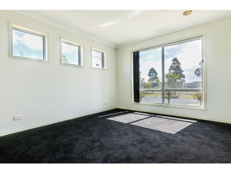 107 Manor Lakes Boulevard, Wyndham Vale VIC 3024