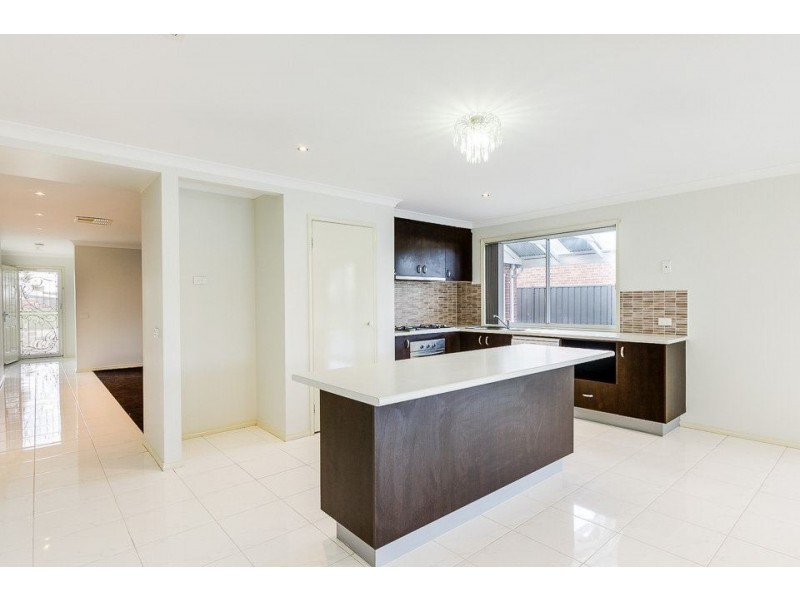107 Manor Lakes Boulevard, Wyndham Vale VIC 3024