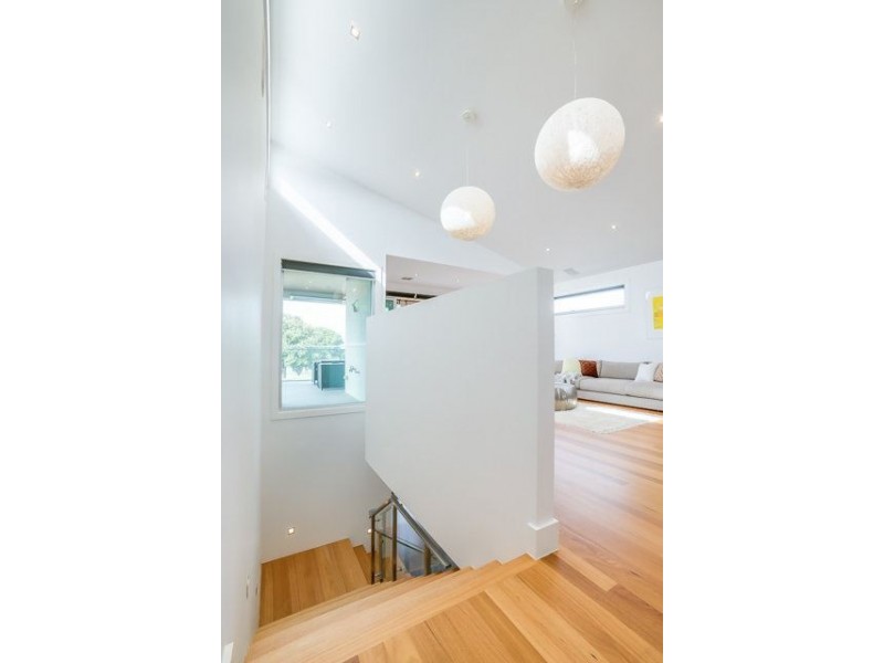 29 The Esplanade, North Shore VIC 3214