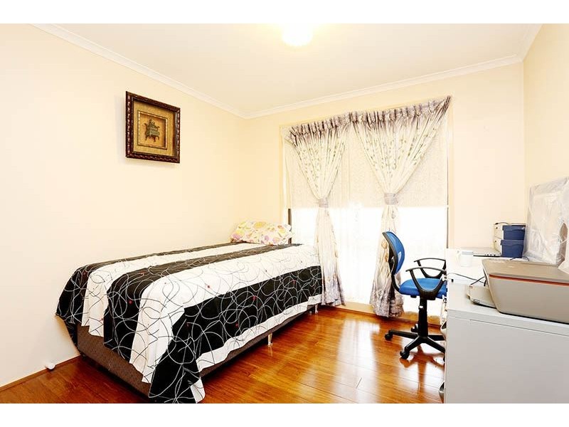 2 Courtney Ave, Hoppers Crossing VIC 3029