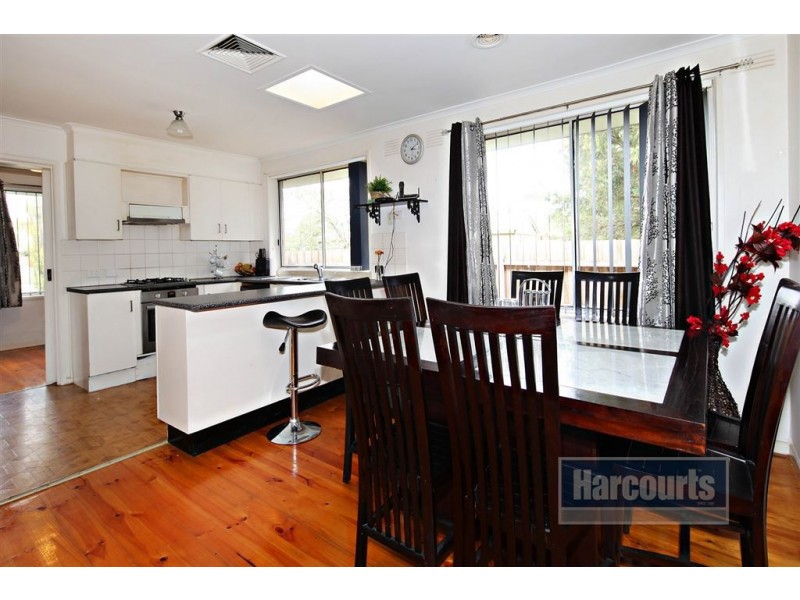 43 Shoalhaven Street, Werribee VIC 3030