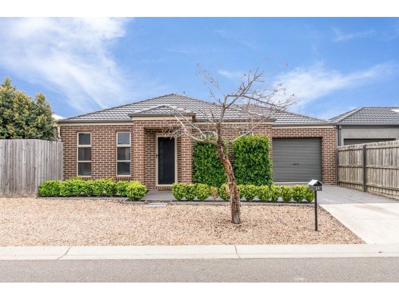 18 Swinburne Court, Truganina VIC 3029
