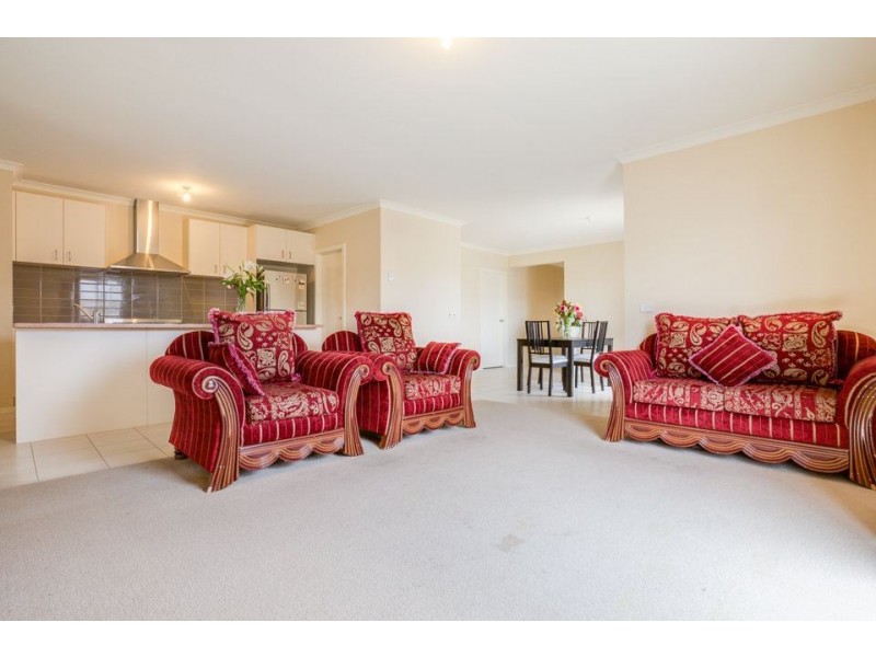 290 Saltwater Promenade, Point Cook VIC 3030