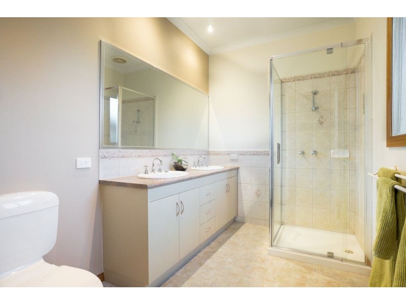 12 Lollypop Drive, Wyndham Vale VIC 3024