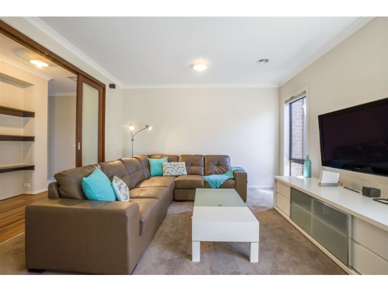 10 Redcliffe Parade, Tarneit VIC 3029