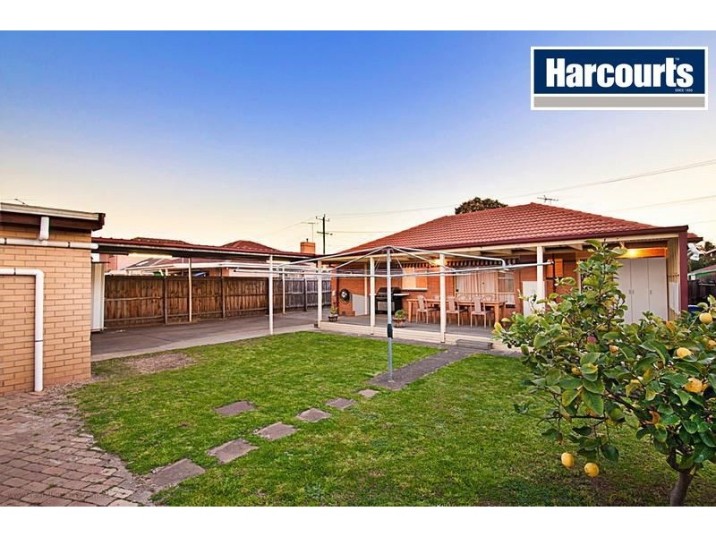 6 Rainsford Street, Werribee VIC 3030