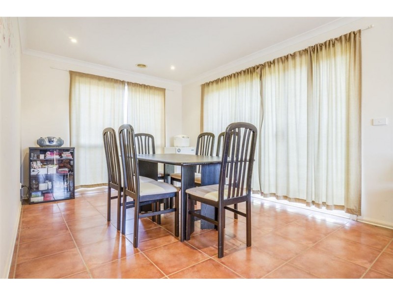 2 Baden Powell Drive, Tarneit VIC 3029