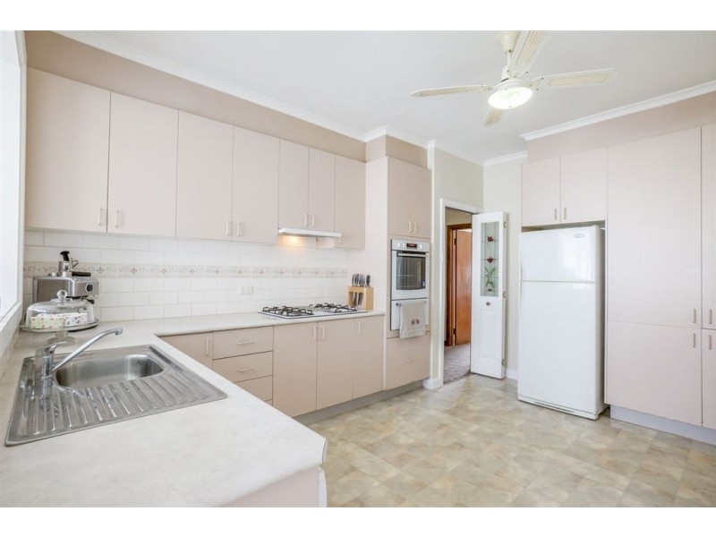 5 McDonald Street, Werribee VIC 3030