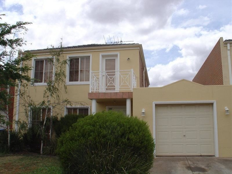 11 Parkside Walk, Hoppers Crossing VIC 3029