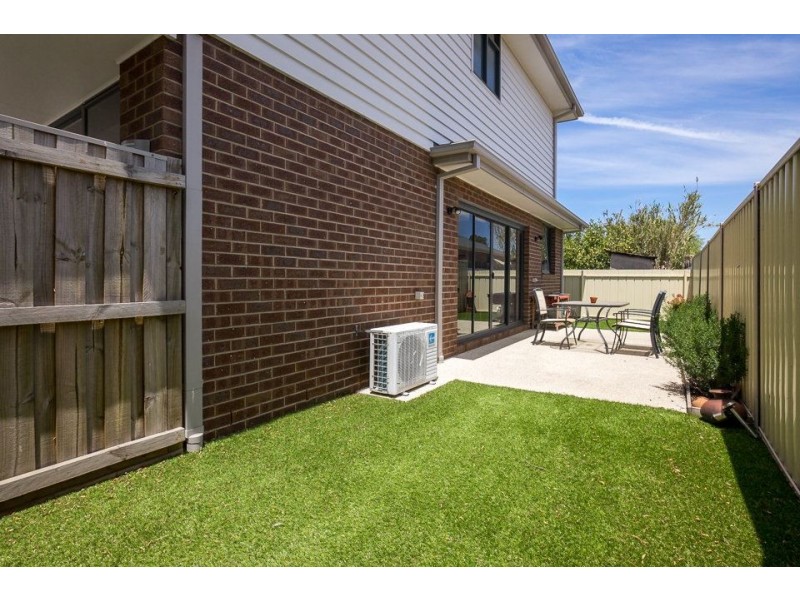 3/23-25 Seabeach Parade, North Shore VIC 3214