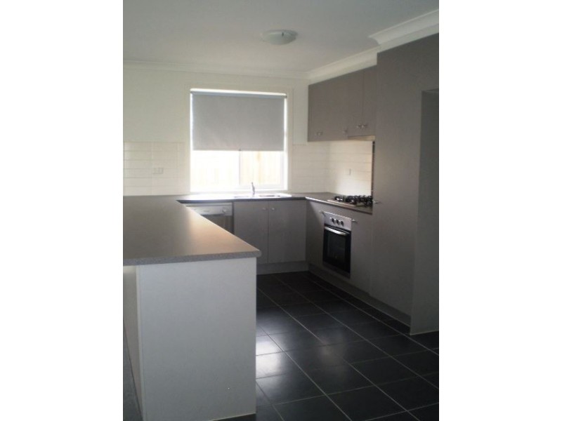 4 Juliet Avenue, Tarneit VIC 3029