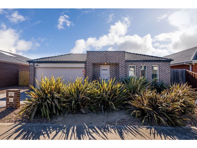 30 Holly Drive, Point Cook VIC 3030