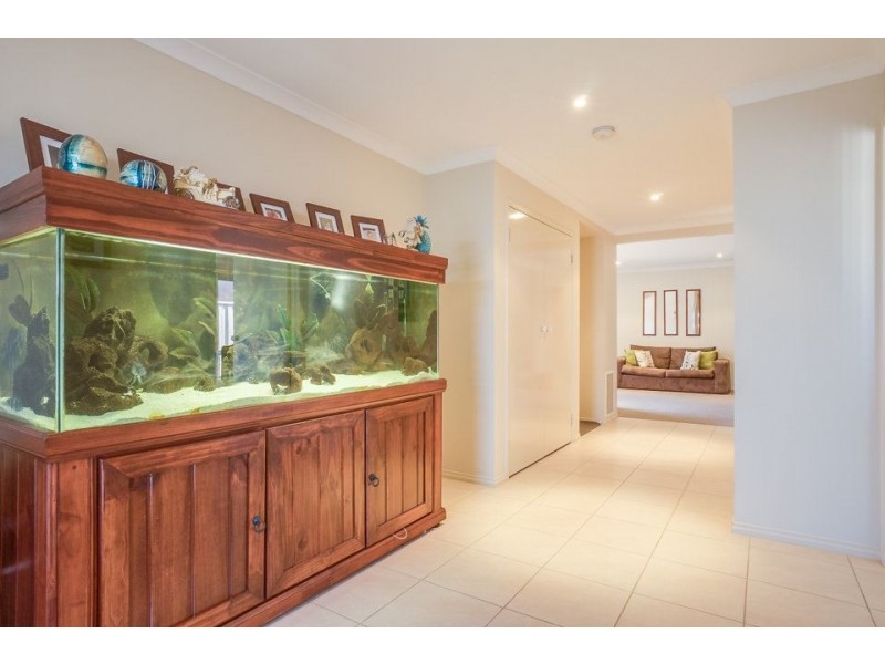 30 Holly Drive, Point Cook VIC 3030