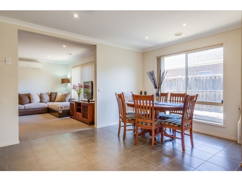 30 Holly Drive, Point Cook VIC 3030