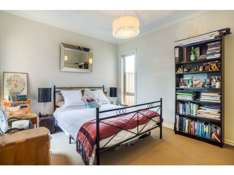 1/1 Penn Close, Werribee VIC 3030