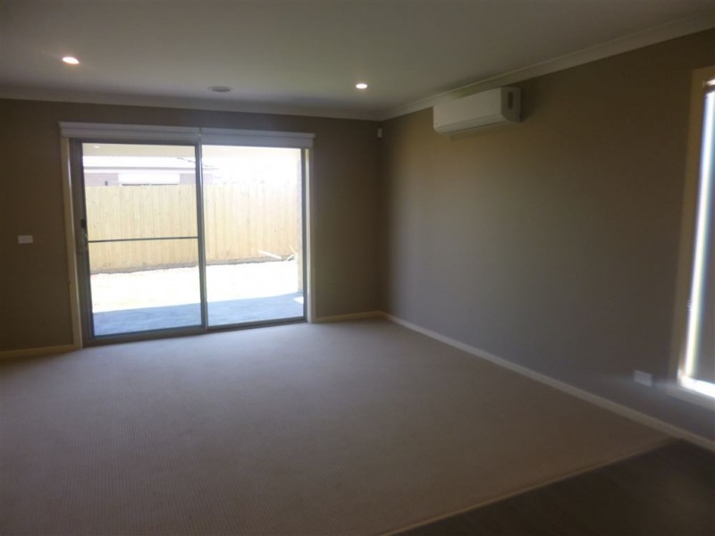 11 Cortland Street, Wyndham Vale VIC 3024