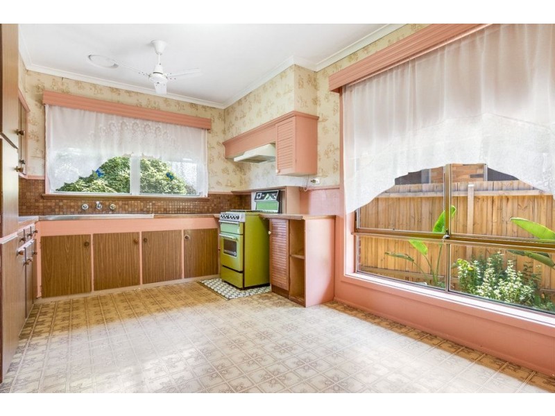 11 Deborah Street, Werribee VIC 3030