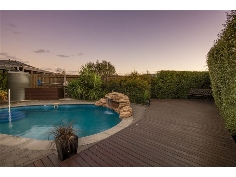 4 Acton Place, Wyndham Vale VIC 3024