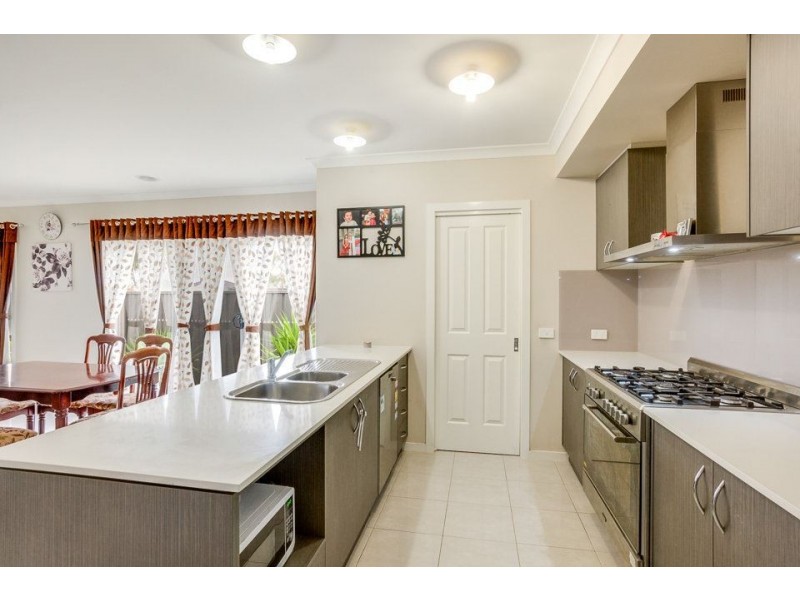 32 Bunnorong Street, Tarneit VIC 3029