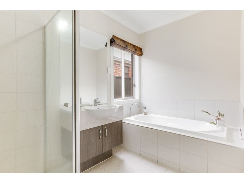 32 Bunnorong Street, Tarneit VIC 3029