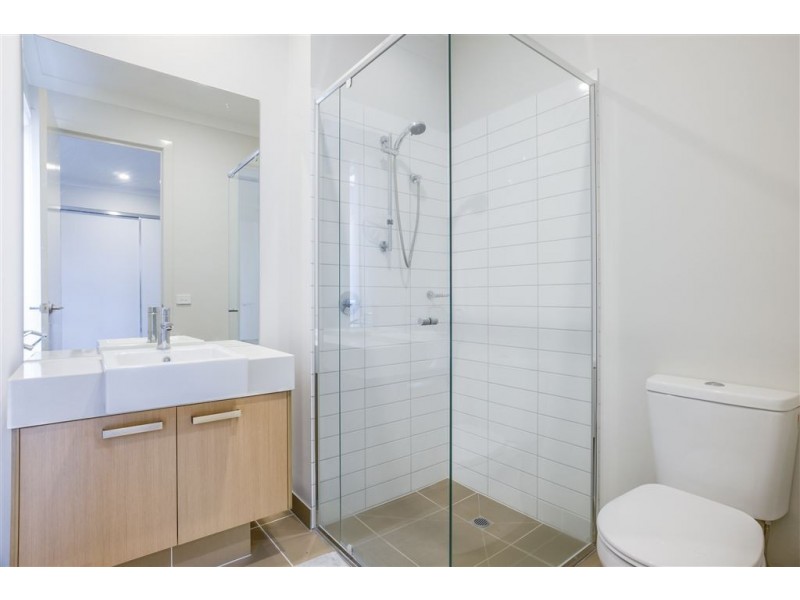 4 Tattersalls Lane, Point Cook VIC 3030