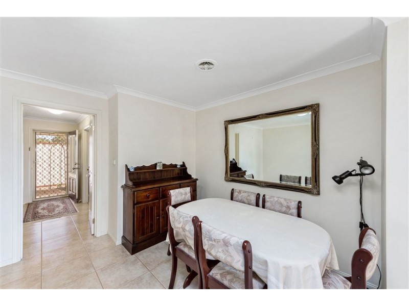 2/67 Hogans Road, Hoppers Crossing VIC 3029
