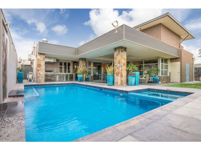 38 John Street, Werribee VIC 3030