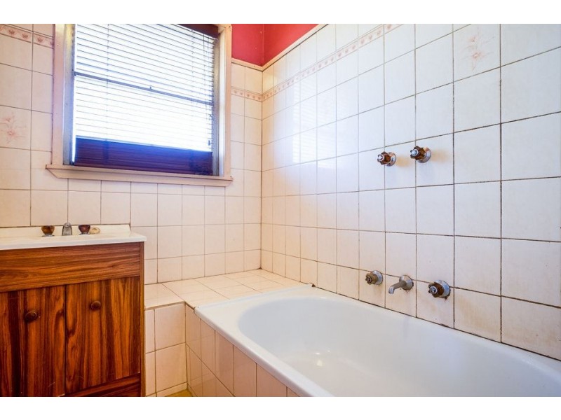 152 Shaws Road, Werribee VIC 3030