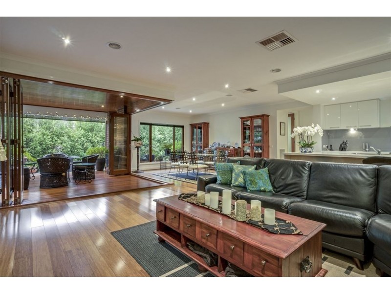 391 Boardwalk Boulevard, Point Cook VIC 3030